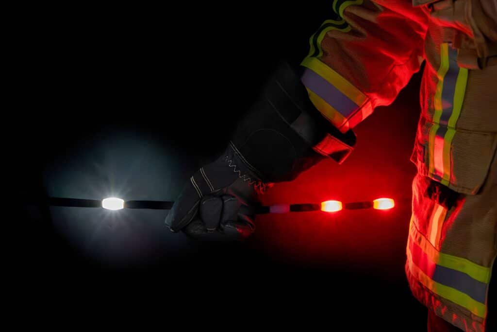 LED-Line, ligne guide lumineuse Weartronic pour sapeurs-pompiers